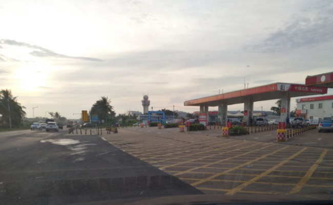 海口机场租车 机场附近加油站
